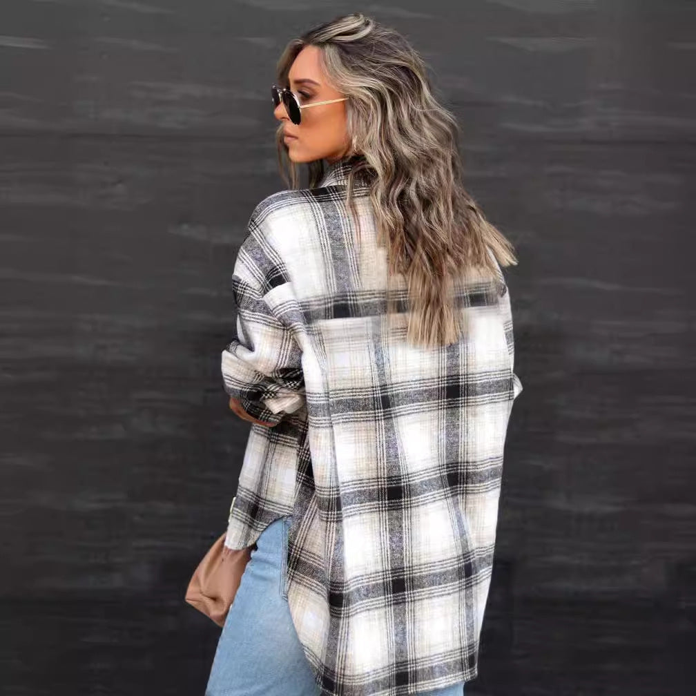 Women's Plaid Oversized Shirt in Casual Style