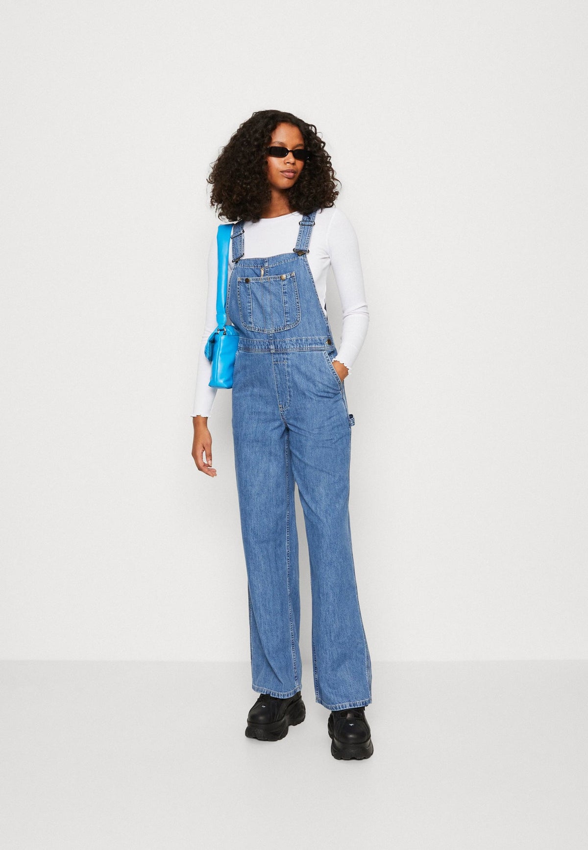 Women's Wide-Leg Denim Overalls with Adjustable Straps