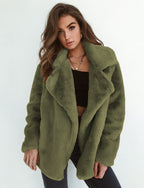 Women's Fleece Coat with Wide Collar and Fashionable Cut