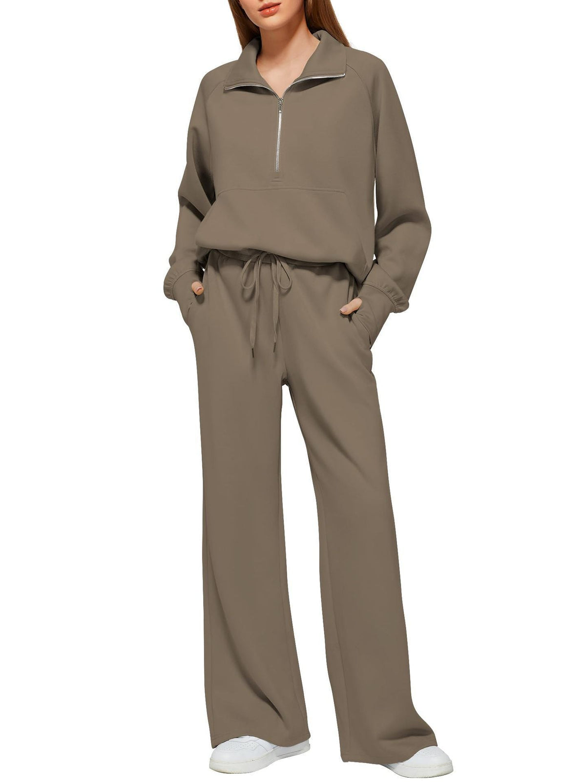 Women's Comfortable Sport Suit with Zipper and Wide Cut