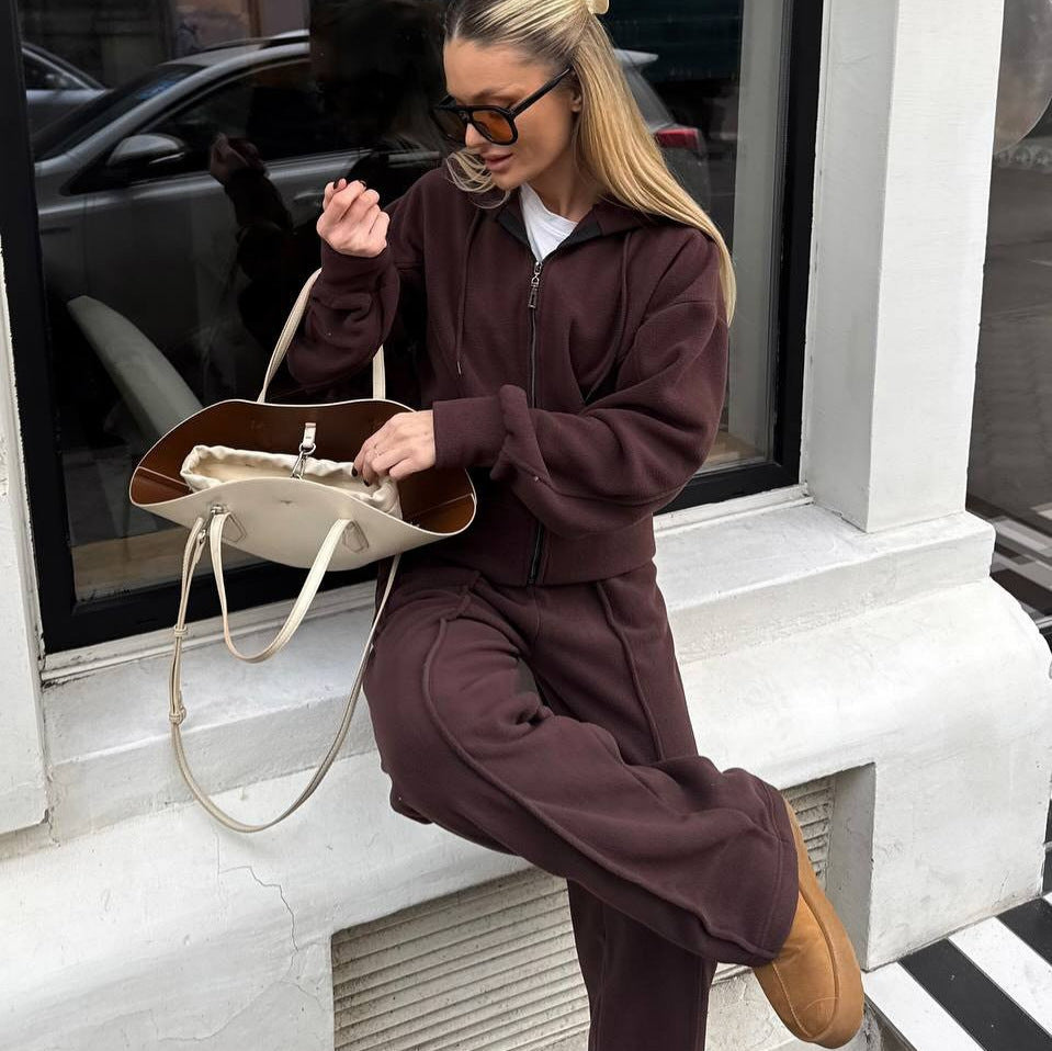Women's Comfortable Fleece Hoodie and Lounge Pants Set