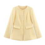 Women's Elegant Blazer Jacket with Fine Button Details and Practical Pockets