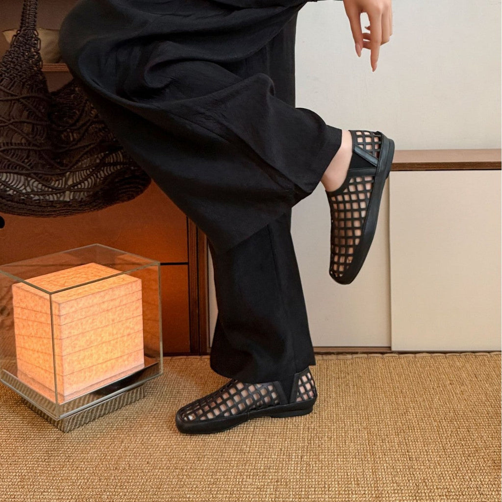 Women's Breathable Clogs with Practical Design