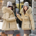 Elegant and Warm Winter Jacket with Detachable Faux Fur Collar