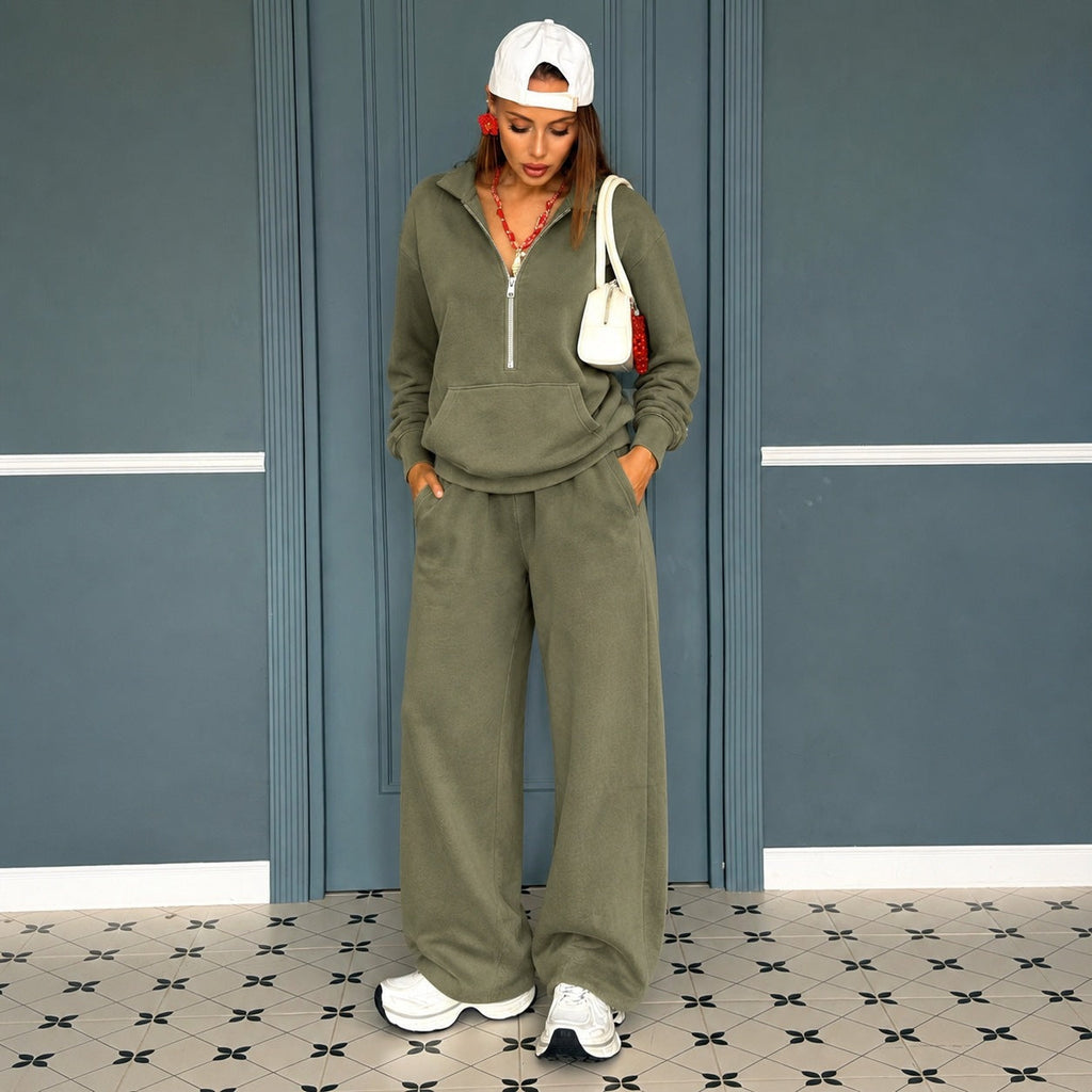 Women's Casual Zip Sweat Set with Polo Collar and Wide Jogger Cut