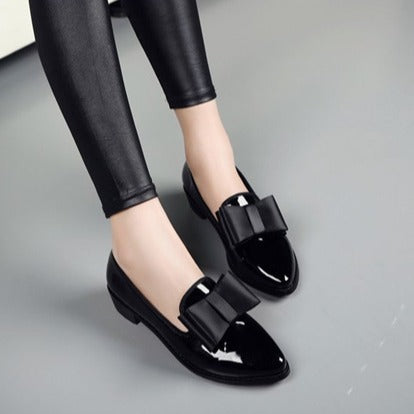 Women's Ballet Flats with Decorative Bow