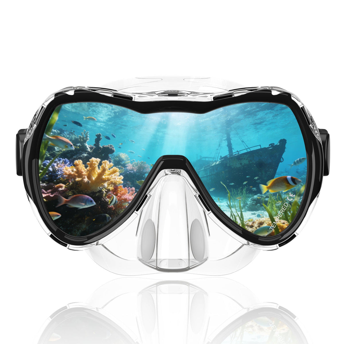 Diving mask with wide field of vision