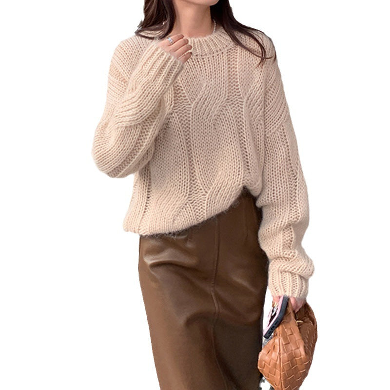 Women's Chunky Knit High-Neck Sweater with Wide Fit
