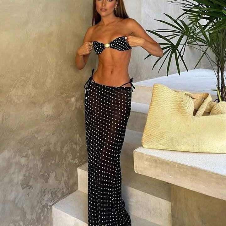 Women's Bandeau Bikini with Modern Cut