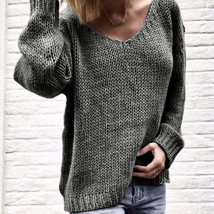 Women's Coarse V-Neck Sweater with Casual Cut and Textured Fabric