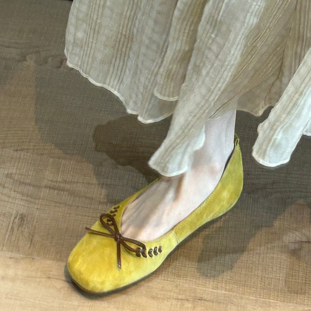 Women's Suede Ballet Flats with Decorative Bow Detail