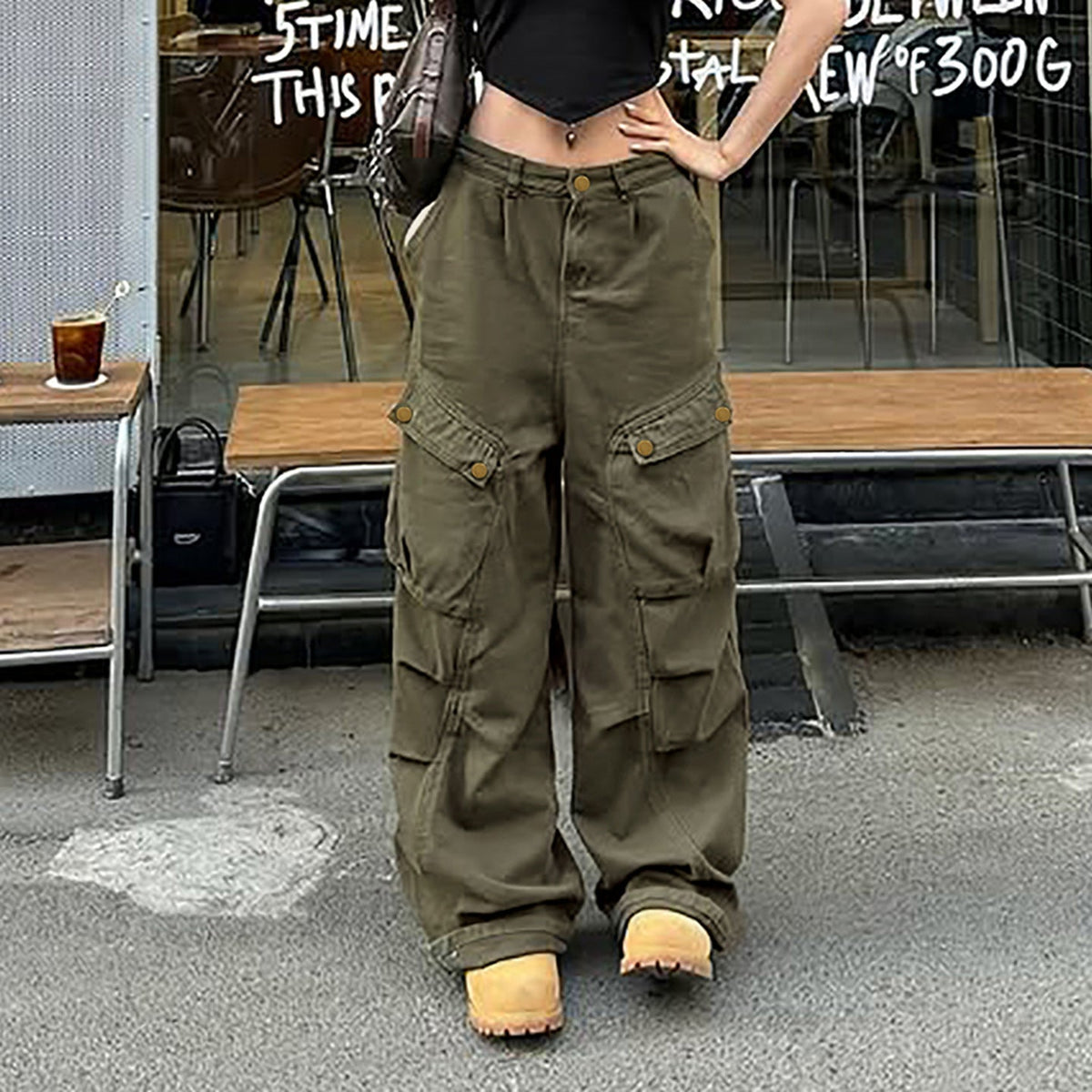 Women's Wide-Leg Cargo Pants with Multiple Pockets