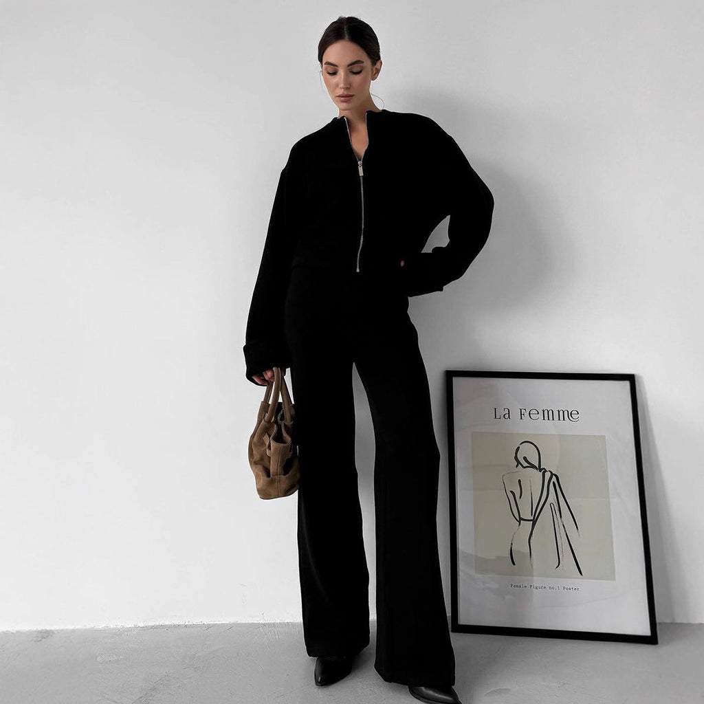 Women's Comfortable Knit Ensemble with Wide Cut
