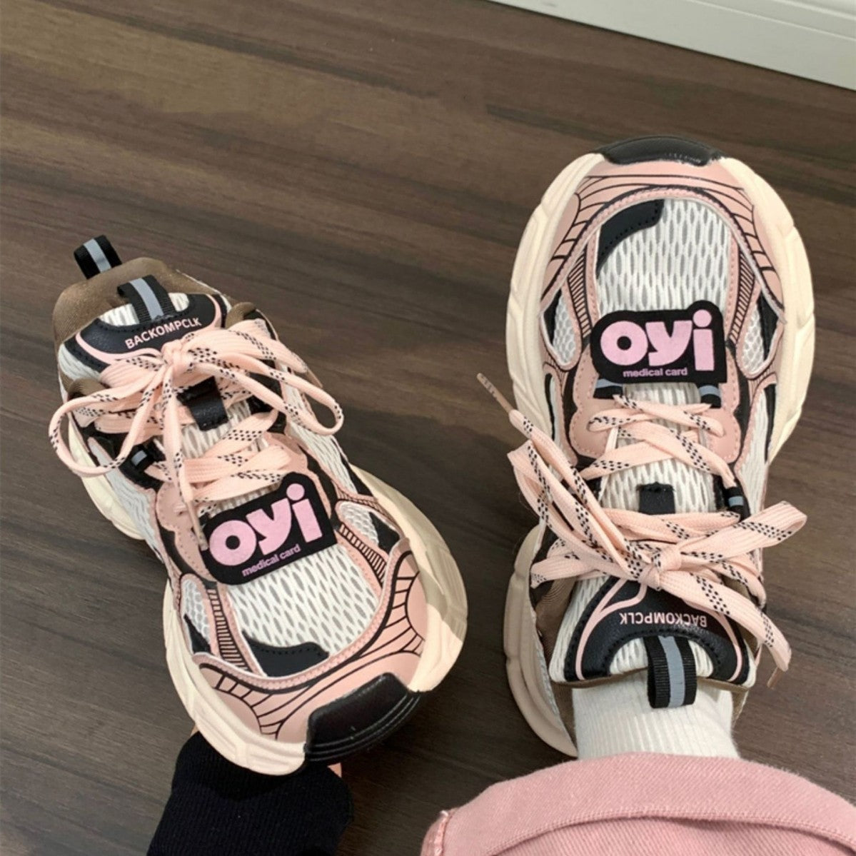 Women's Breathable Running Sneakers with Cushioned Sole and Trendy Design