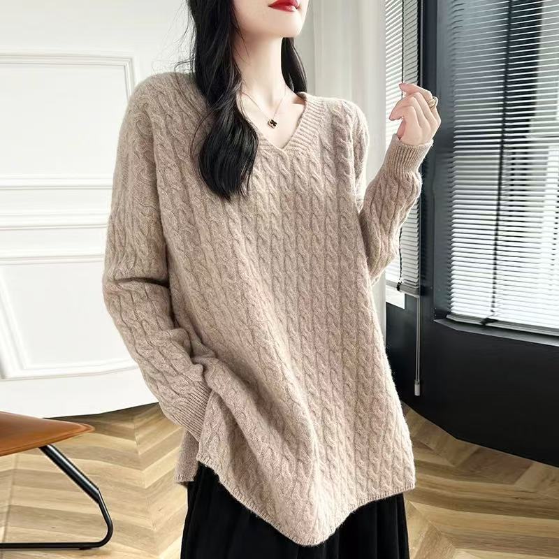 Women's Chunky Knit Sweater with V-Neck and Casual Fit