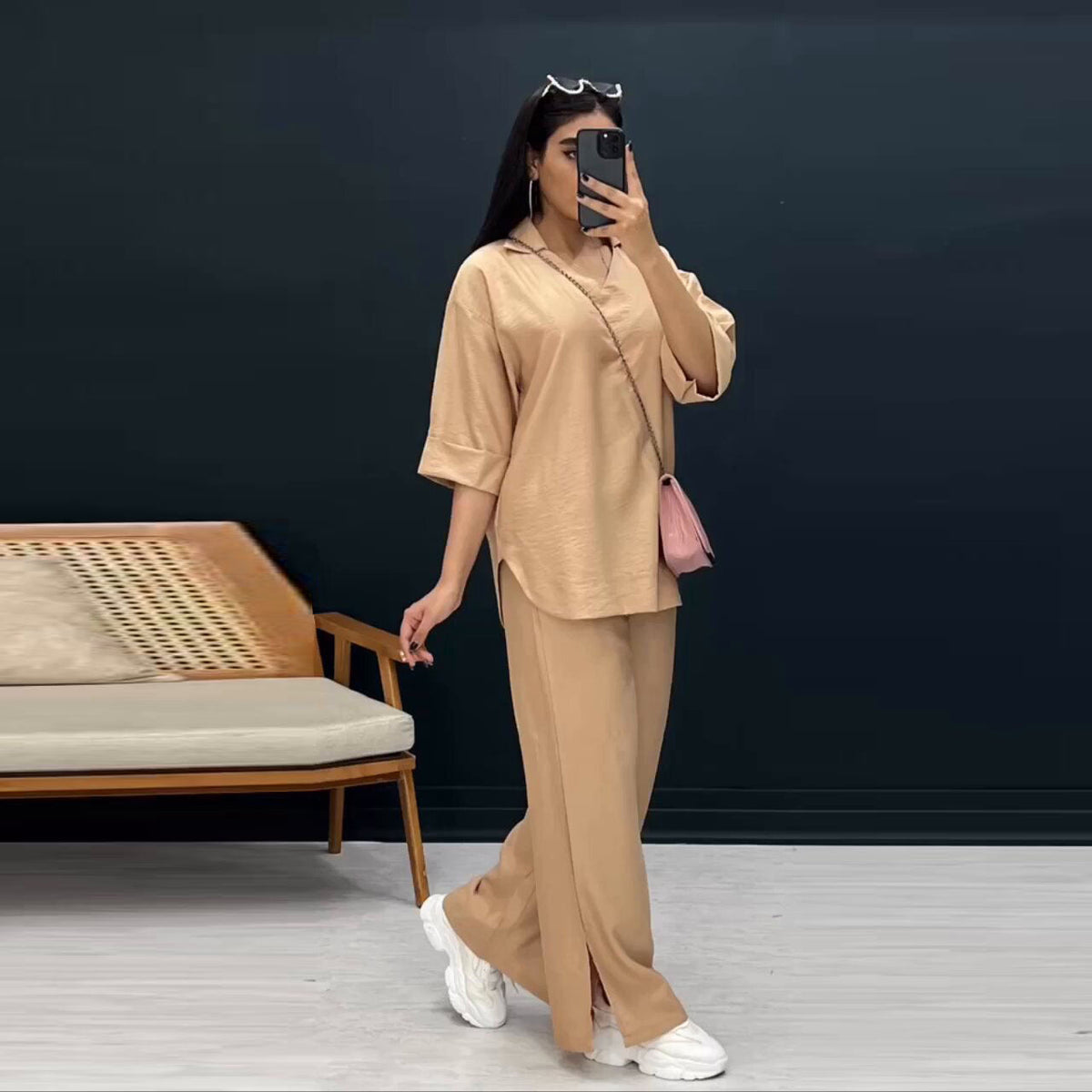 Casual Two-Piece Set with Modern Cut