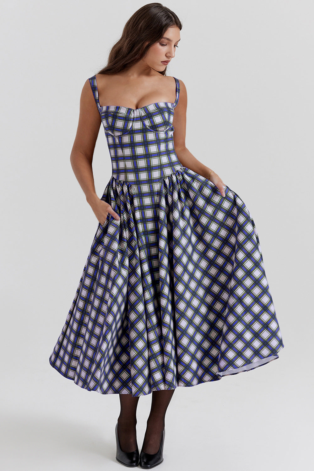 Women's Maxi Skirt with Plaid Design and Pockets
