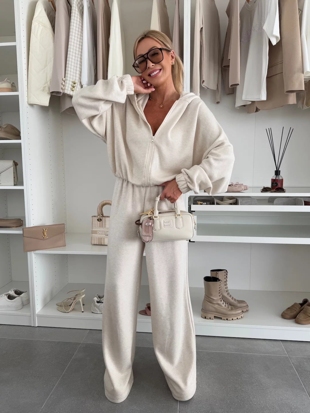 Elegant Fleece Jumpsuit with High Collar and Full-Length Zipper