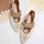 Women's Ballet Flats with Elastic Strap Design and Animal Print