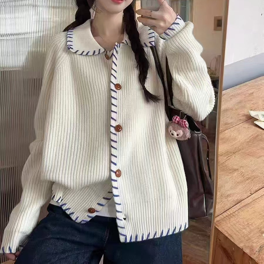 Women's Comfortable Knit Cardigan with Contrast Button Details and Large Collar