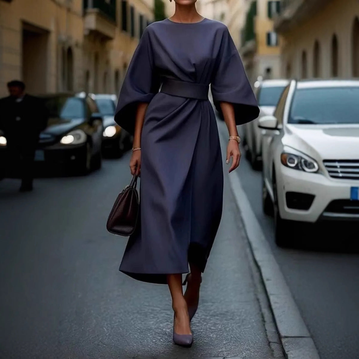 Women's Elegantly Cut Maxi Dress with Puff Sleeves and Fitted Belt