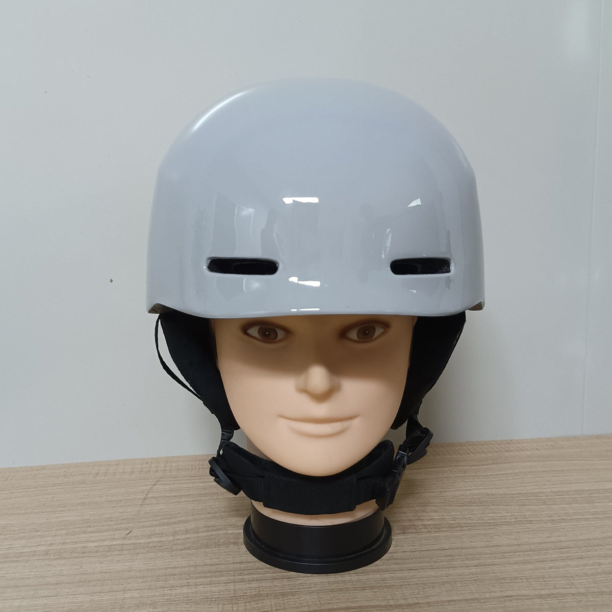 Kalsten Protective Ski Helmet