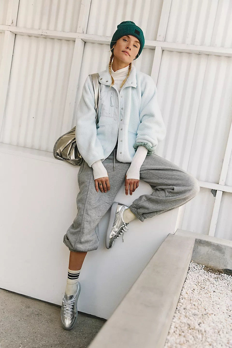 Women's Elegant and Cozy Fleece Jacket