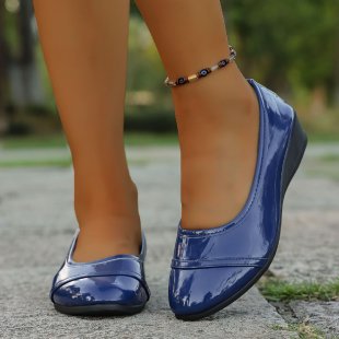 Women's Ballet Flats with Elegant High-Gloss Leather Upper and Ergonomic Outsole