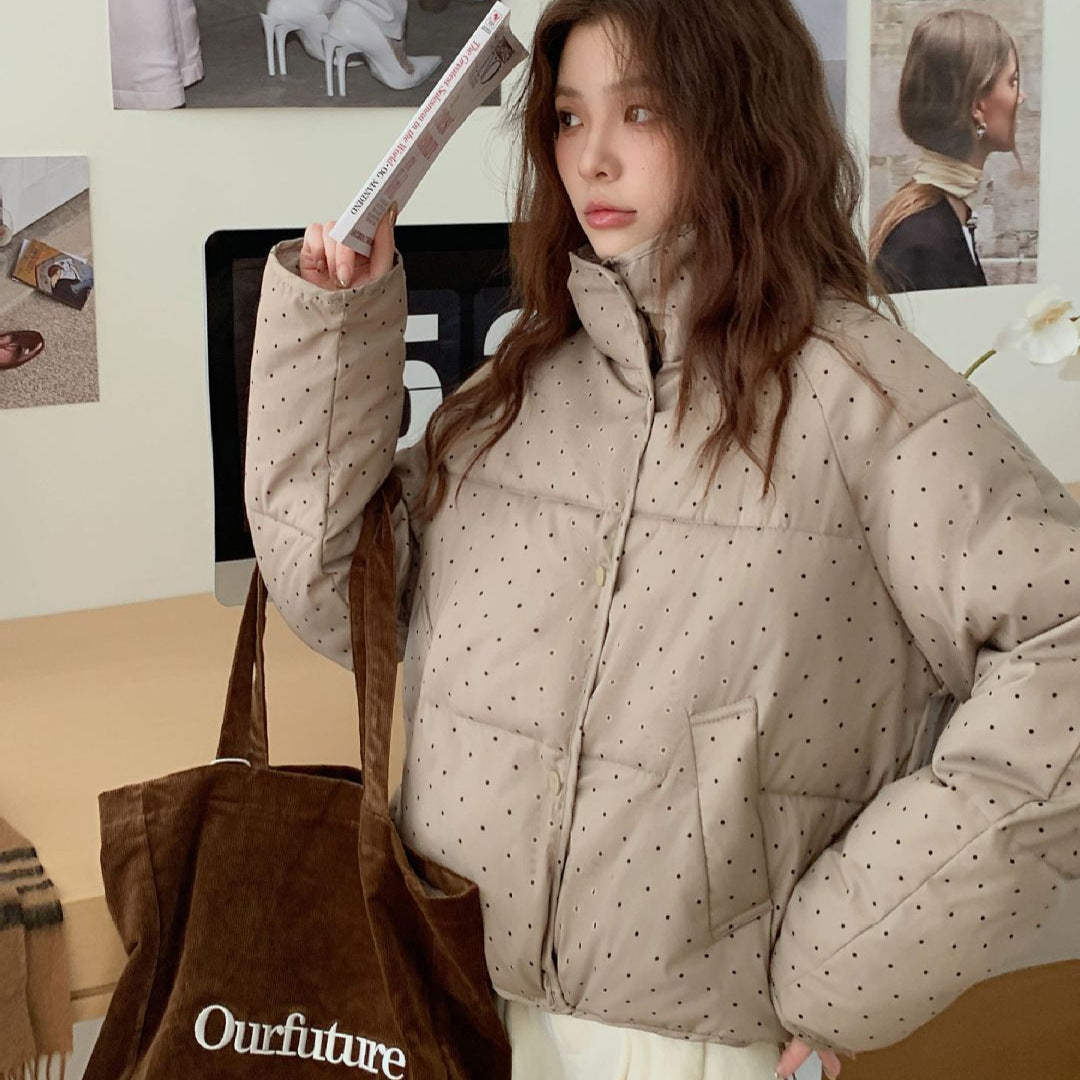 Elegant and Modern Quilted Jacket with High Pockets