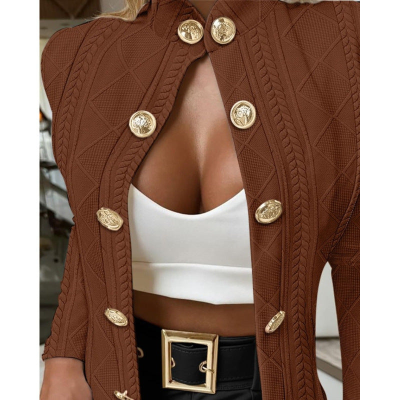Elegant Knit Cardigan with Decorative Buttons