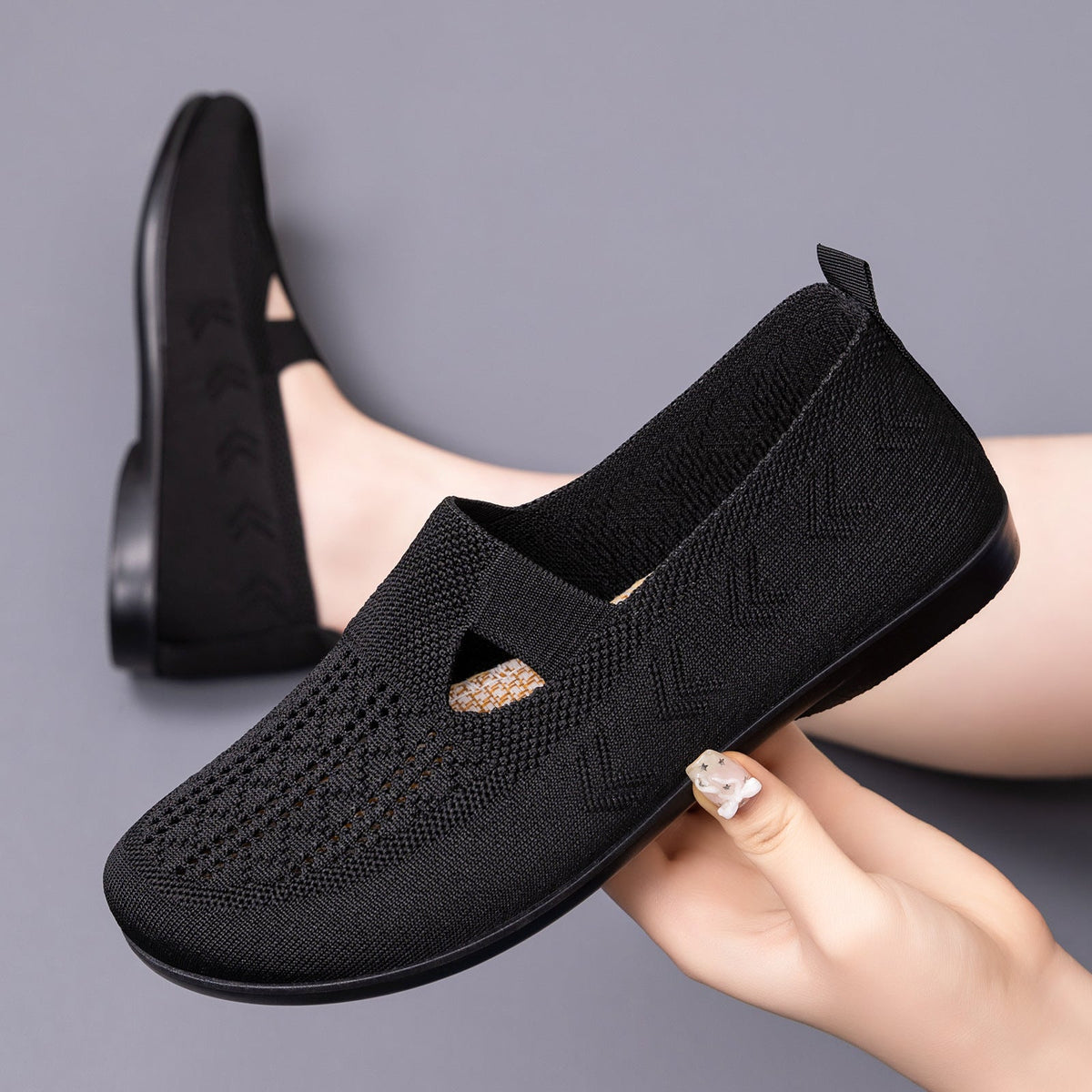 Women's Breathable and Flexible Everyday Shoes with Elastic Entry