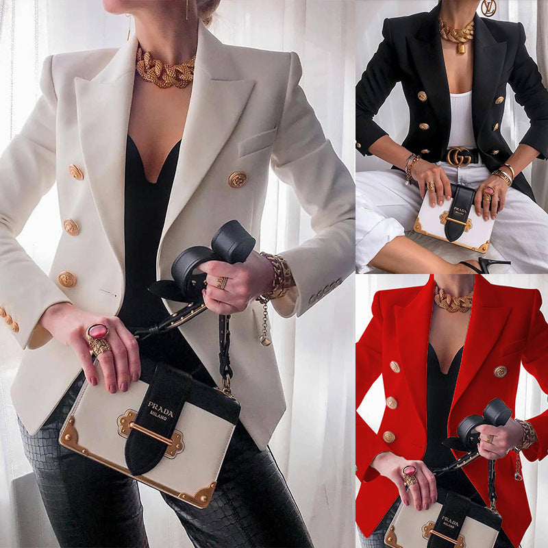 Elegant Tailored Blazer with Gold Buttons