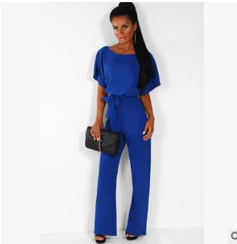 Elegant Women's Set with Flowy Blouse and Wide-Leg Trousers
