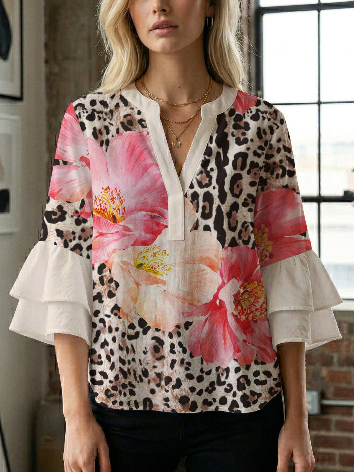 Casual Blouse with Ruffle Sleeves and Botanical Print