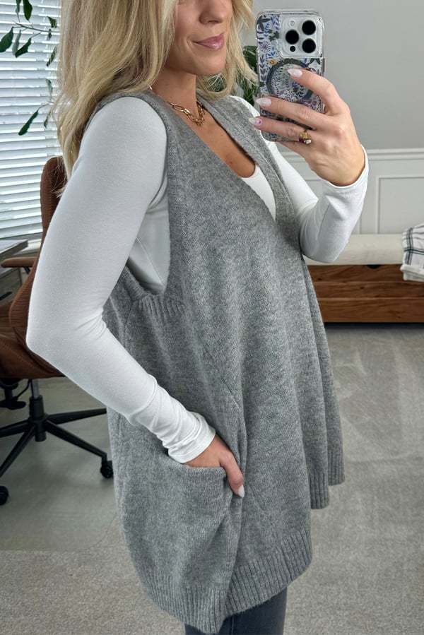 Women's Knit Poncho with Side Pockets