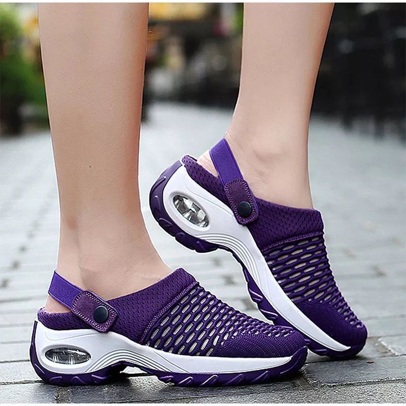 Women's Breathable Clogs with Flexible Sole