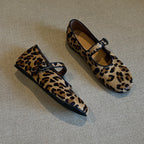 Women's Ballet Flats with Strap and Suede-Look Finish