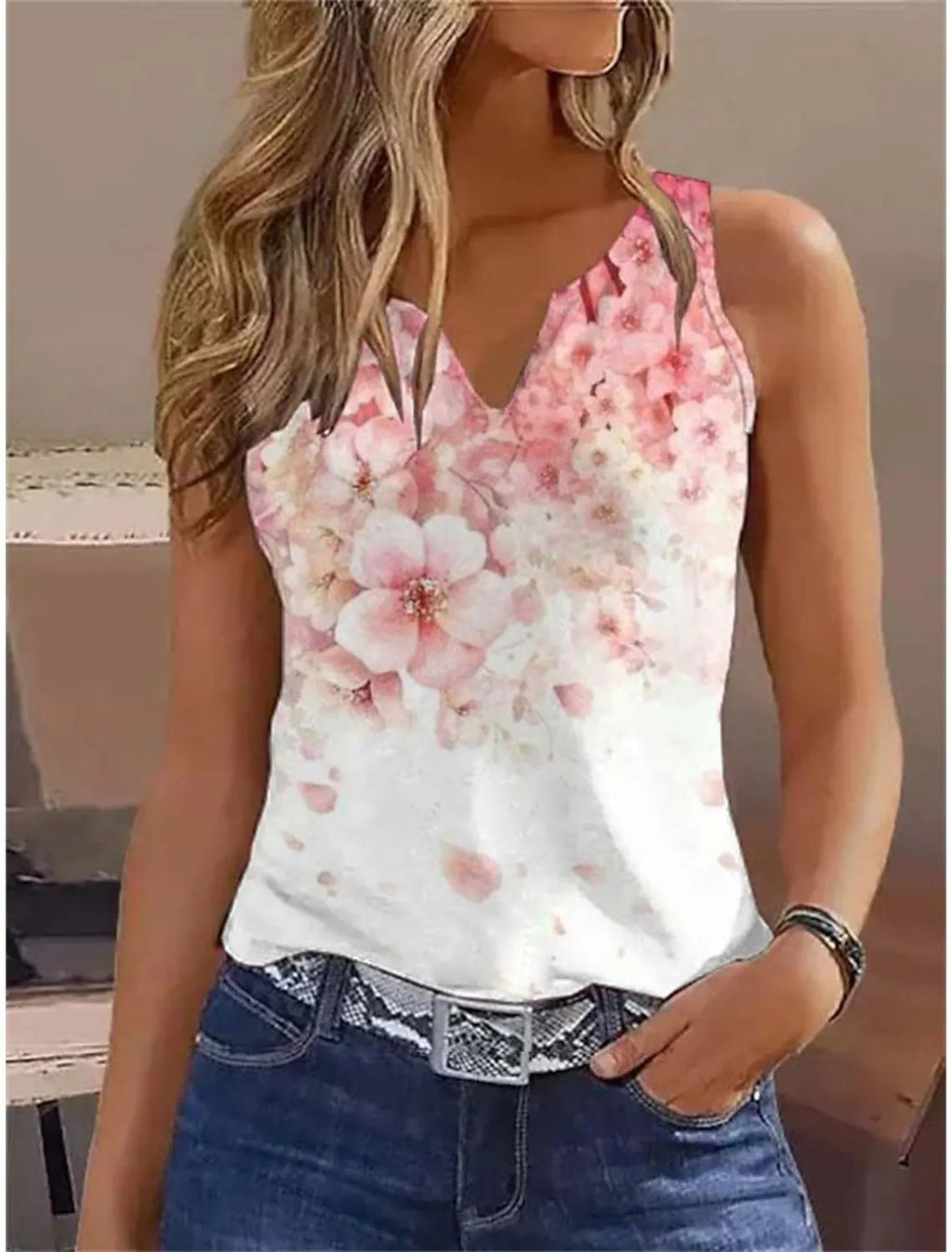 Women's Sleeveless Floral Blouse