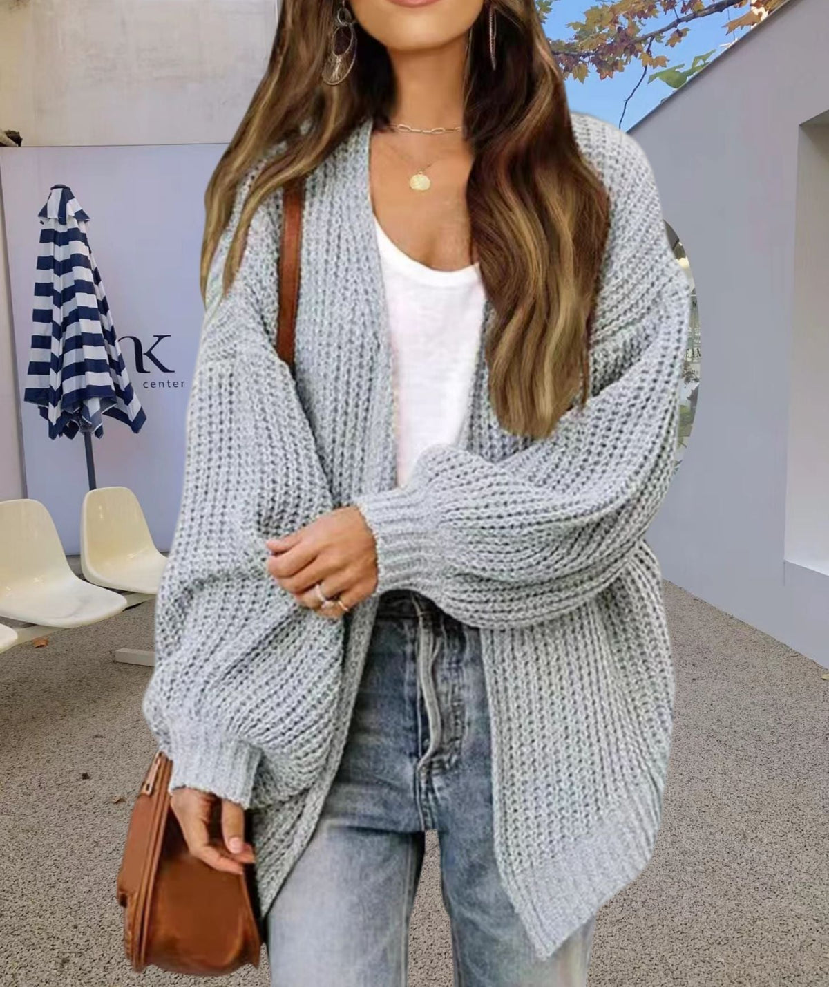 Women's Wide-Cut Chunky Knit Cardigan