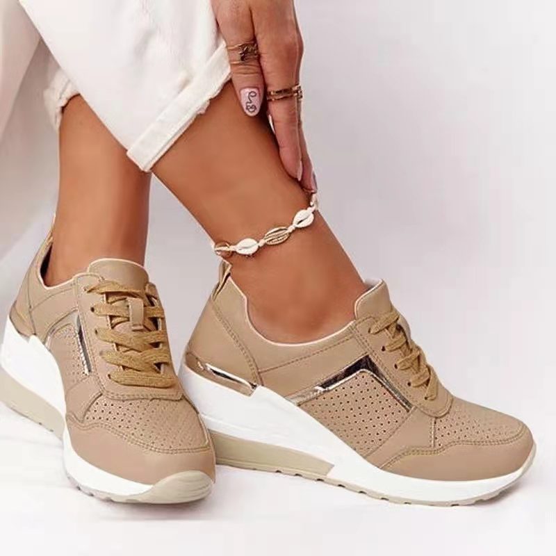Women's Breathable Sneakers with Perforated Details and Comfortable Footbed
