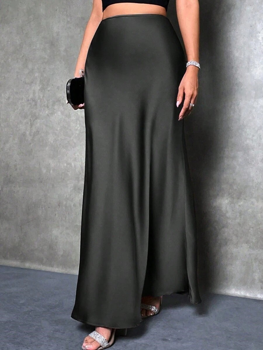Women's Maxi Skirt with Flowing Cut