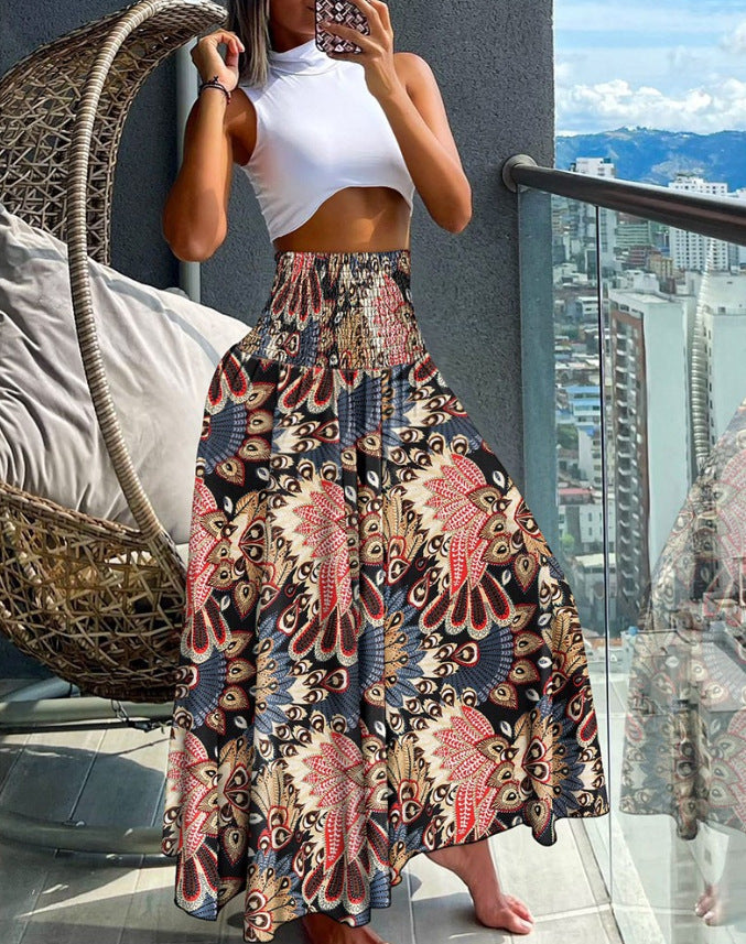 Women's Macro Skirt with Elastic Waist and Colorful Ethnic Pattern