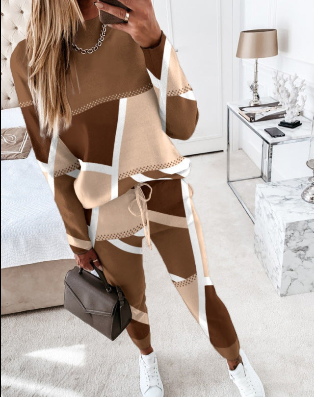 Women's Patterned Sweatshirt and Jogger Set