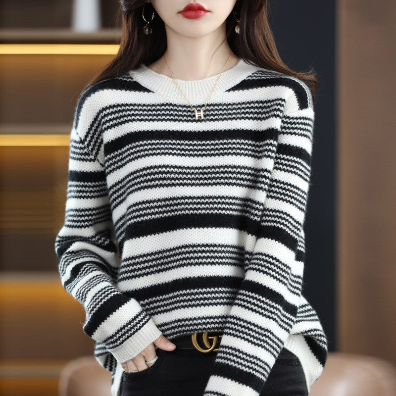 Women's Patterned Knit Sweater