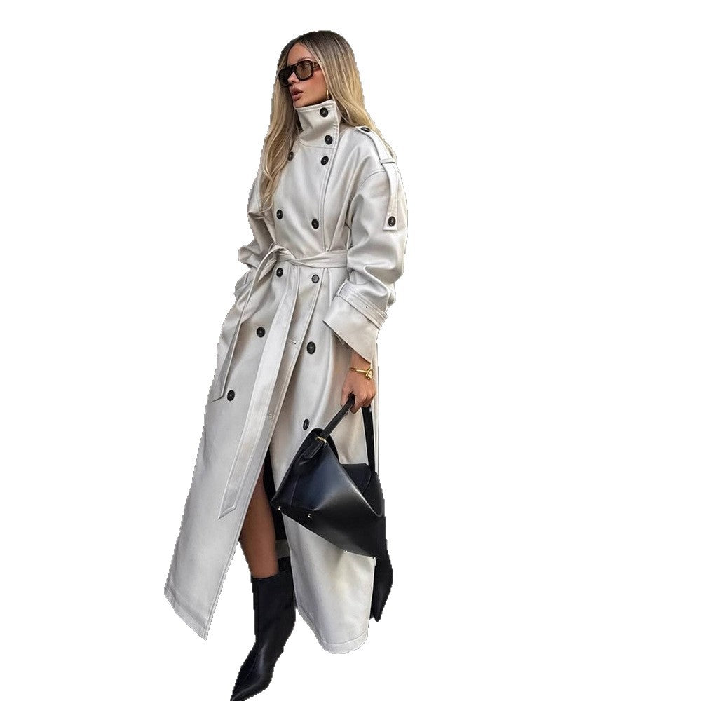 Elegant Coat with High Collar and Adjustable Belt