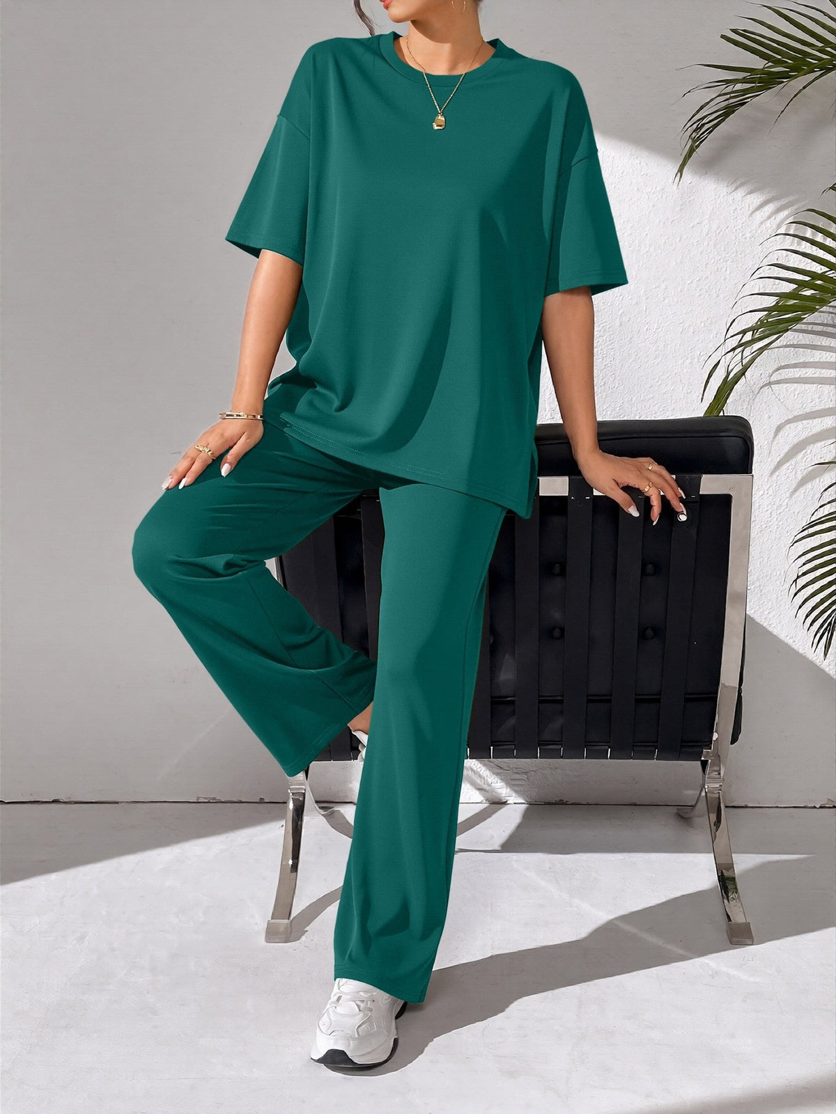 Women's Wide-Cut Leisure Set