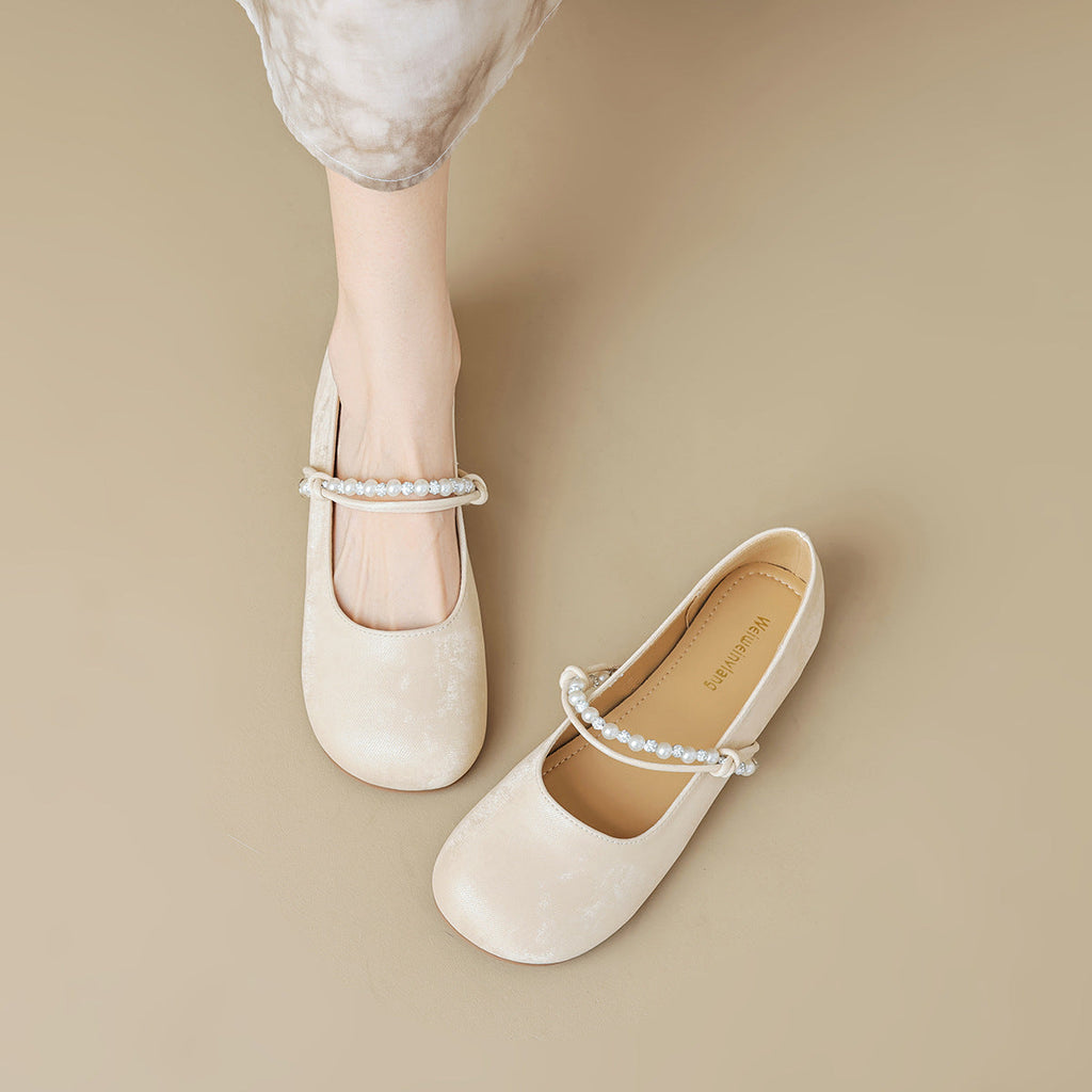 Women's Ballet Flats with Elegant Pearl Appliqué