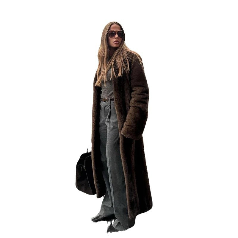 Women's Luxurious Wide-Cut Faux Fur Coat