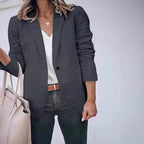 Elegant Blazer with Modern Cut and Tailored Design