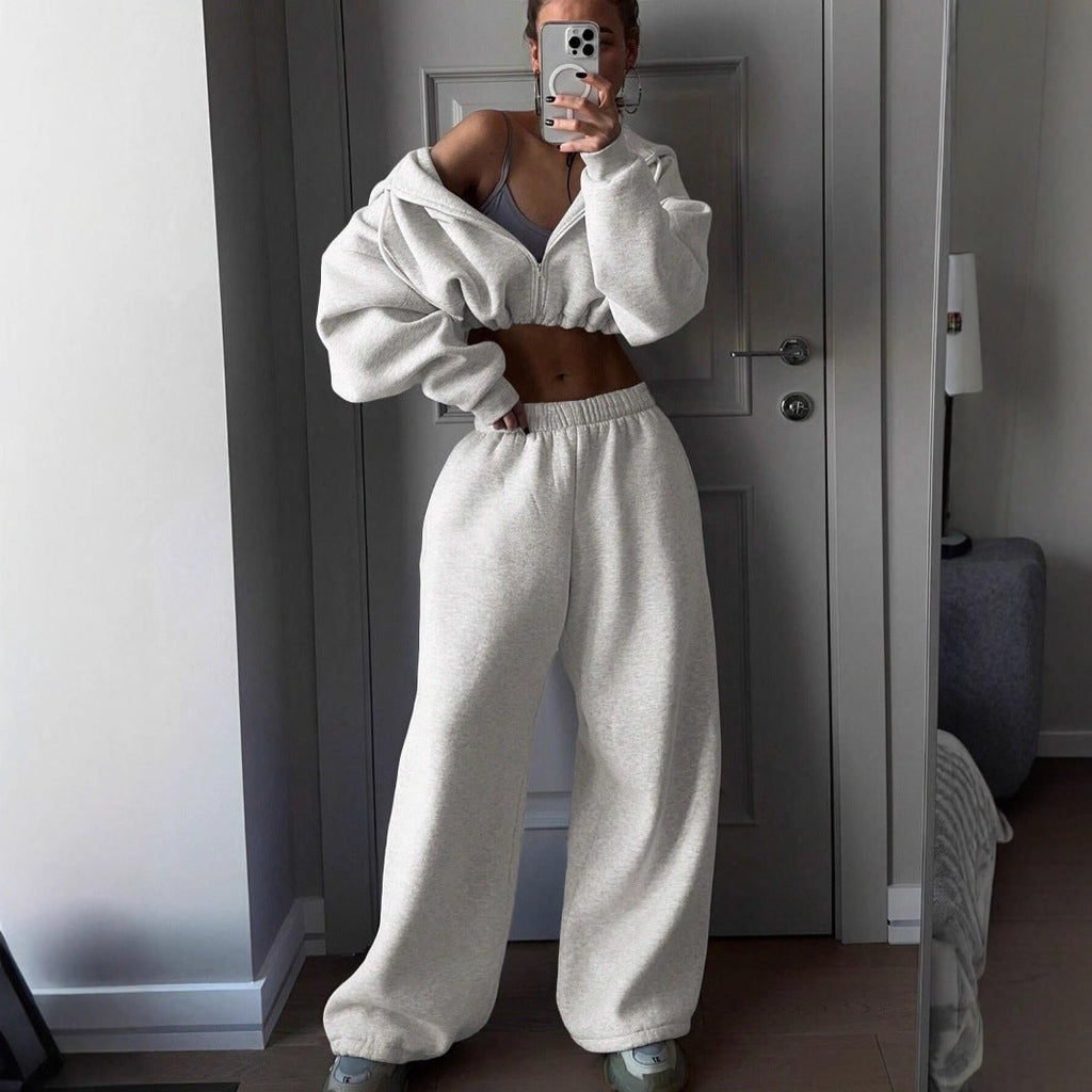 Women's Cropped Hoodie and Casual Sweatpants Set with Elastic Waist